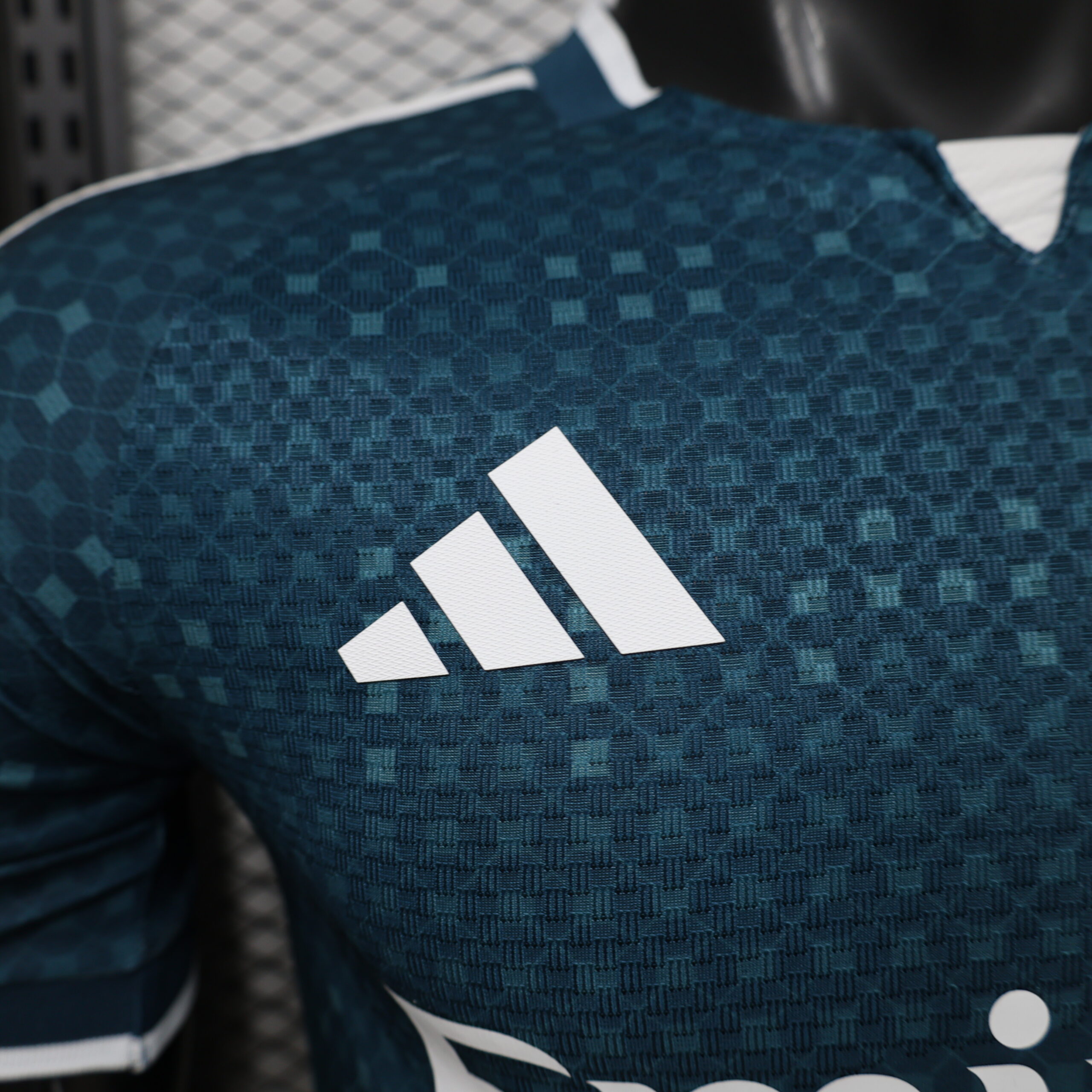 Jersey Real Madrid visita 26/27 - Image 2