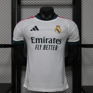 Jersey Real Madrid local 26/27