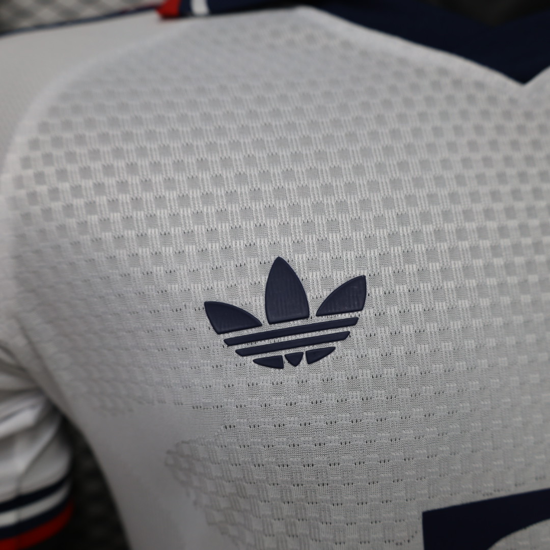 Jersey Bayern Munich visitante 26/27 - Image 2
