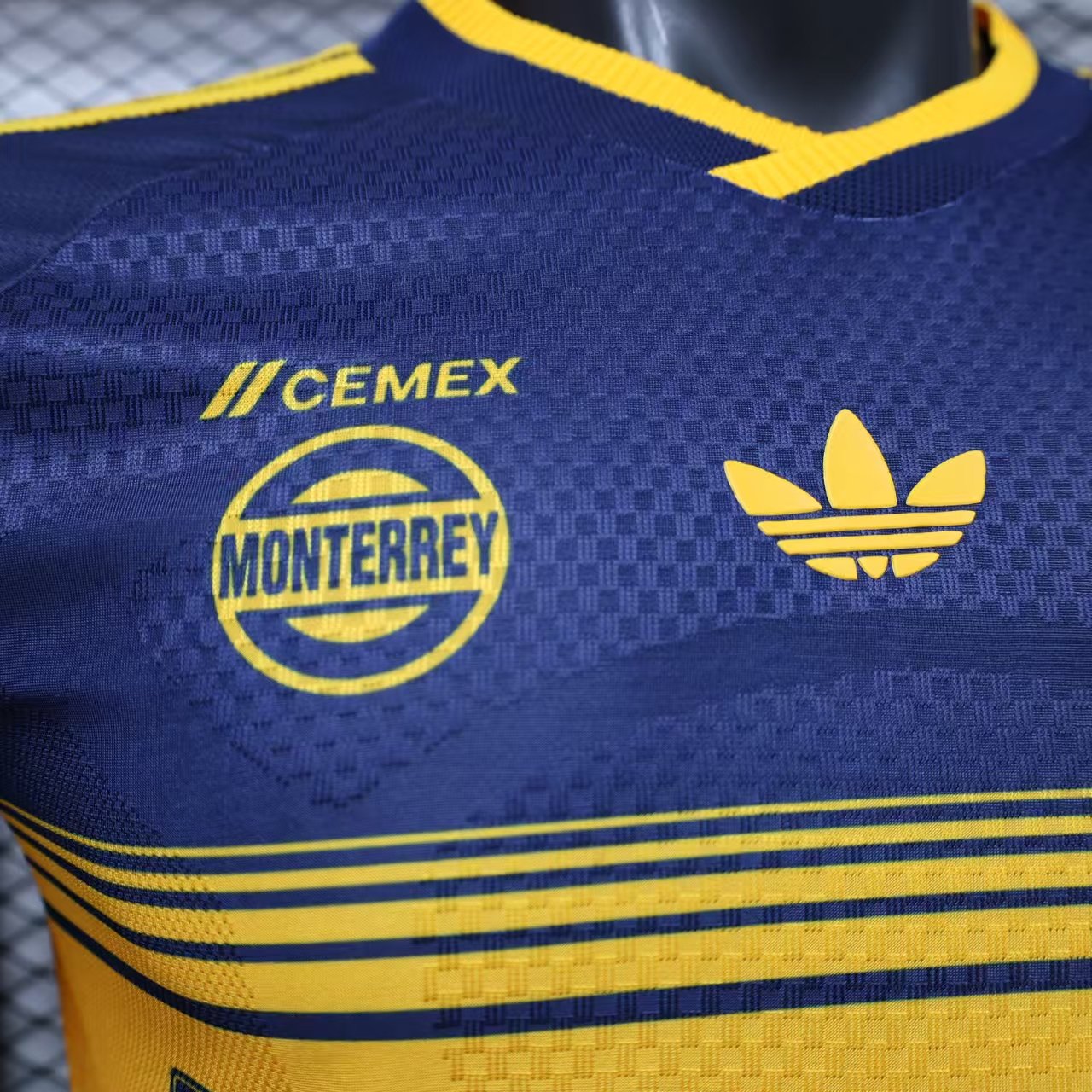 Jersey Tigres visitante 26/27 - Image 2