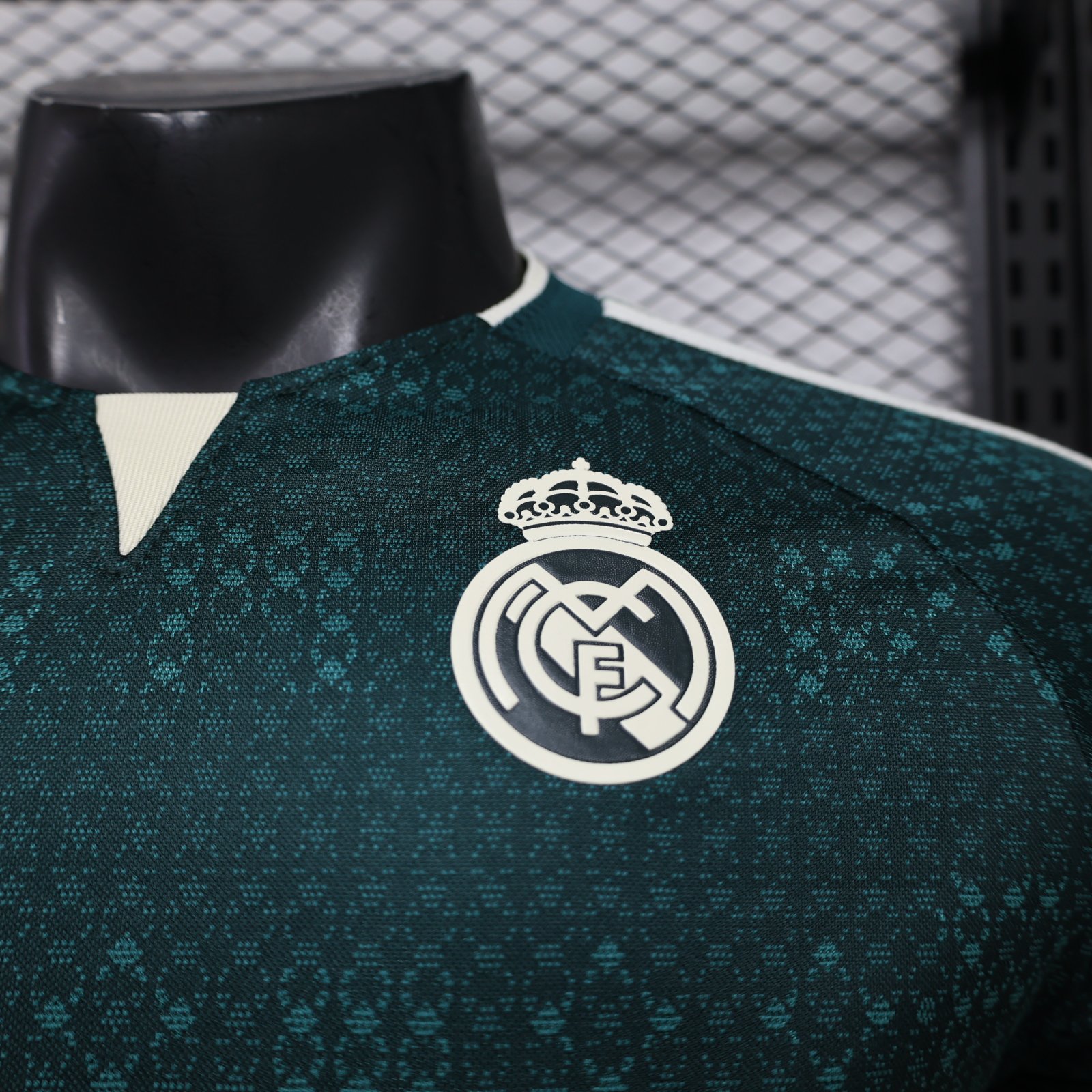 Jersey Real Madrid tercer equipación 26/27 - Image 3