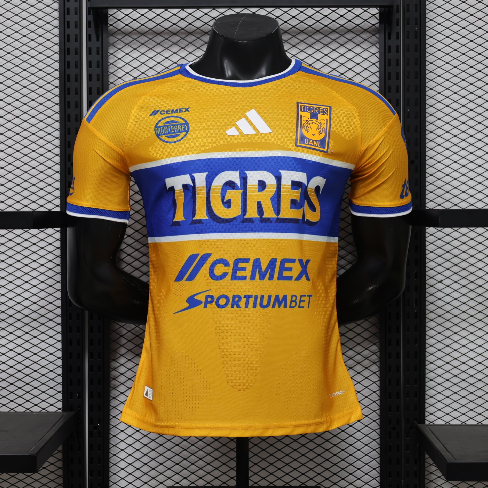 Jersey Tigres local 26/27
