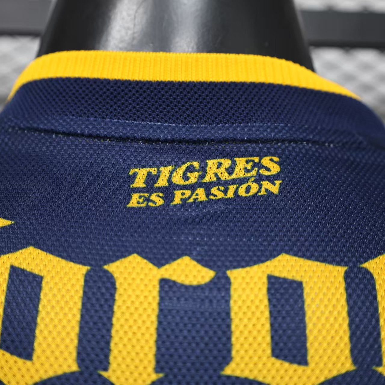 Jersey Tigres visitante 26/27 - Image 7